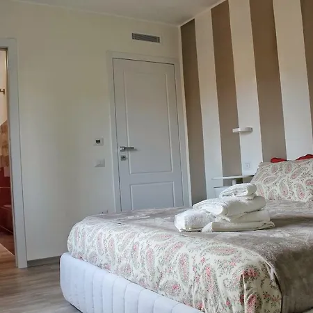 Le Residenze Di Carla - Stampace Πανσιόν 4*